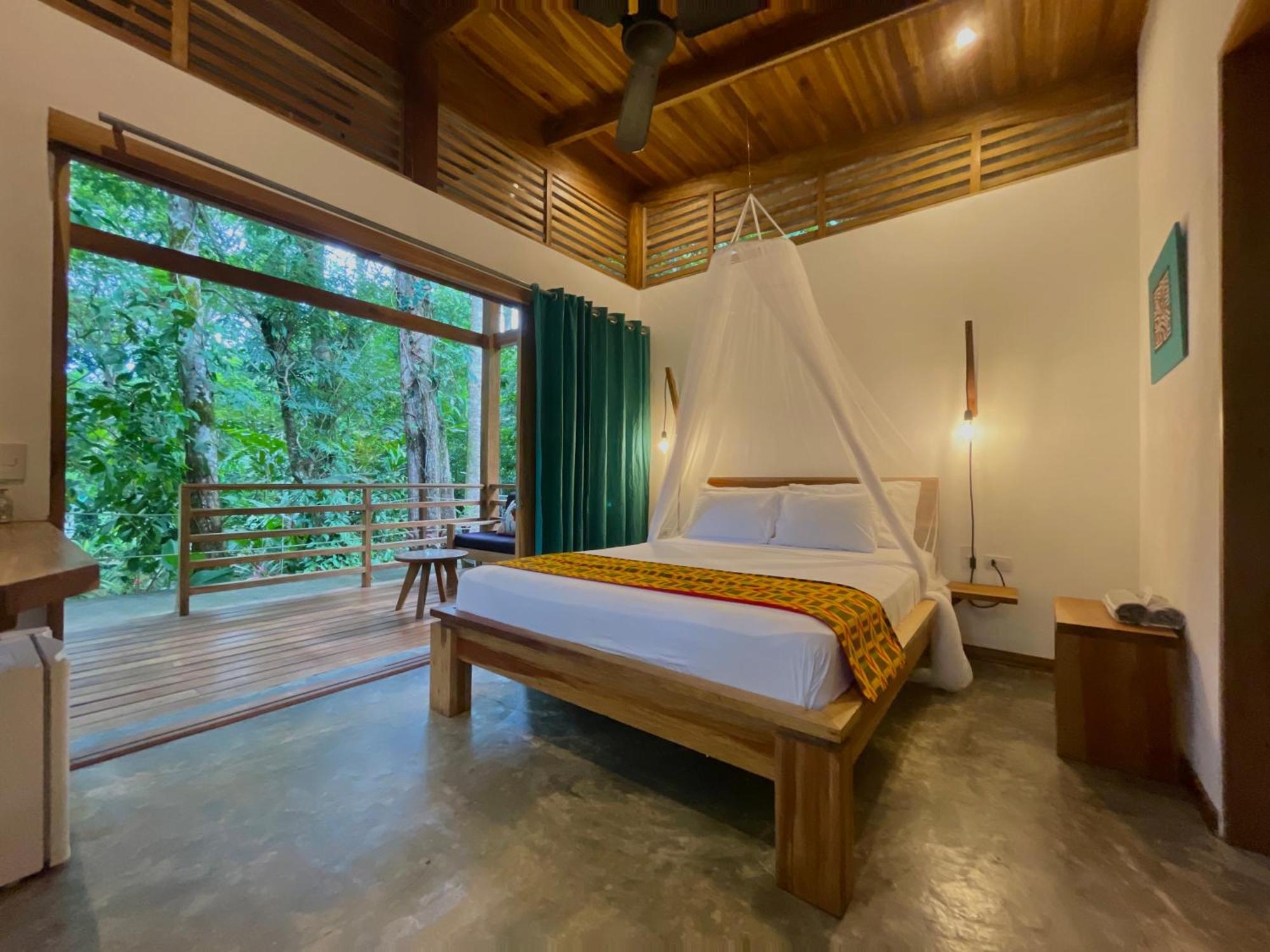 Satta Lodge (Adults Only) Puerto Viejo de Talamanca Exterior photo