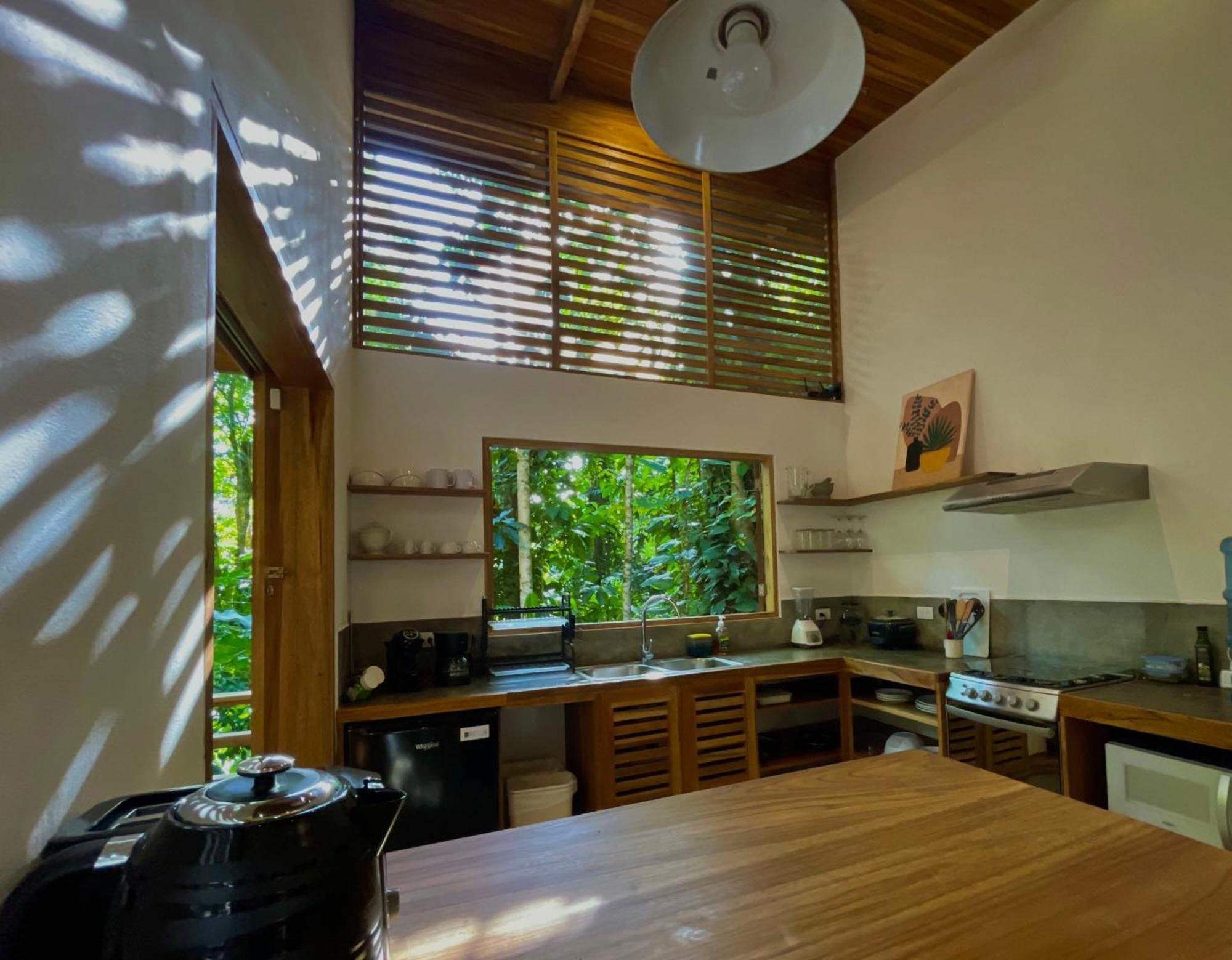 Satta Lodge (Adults Only) Puerto Viejo de Talamanca Exterior photo