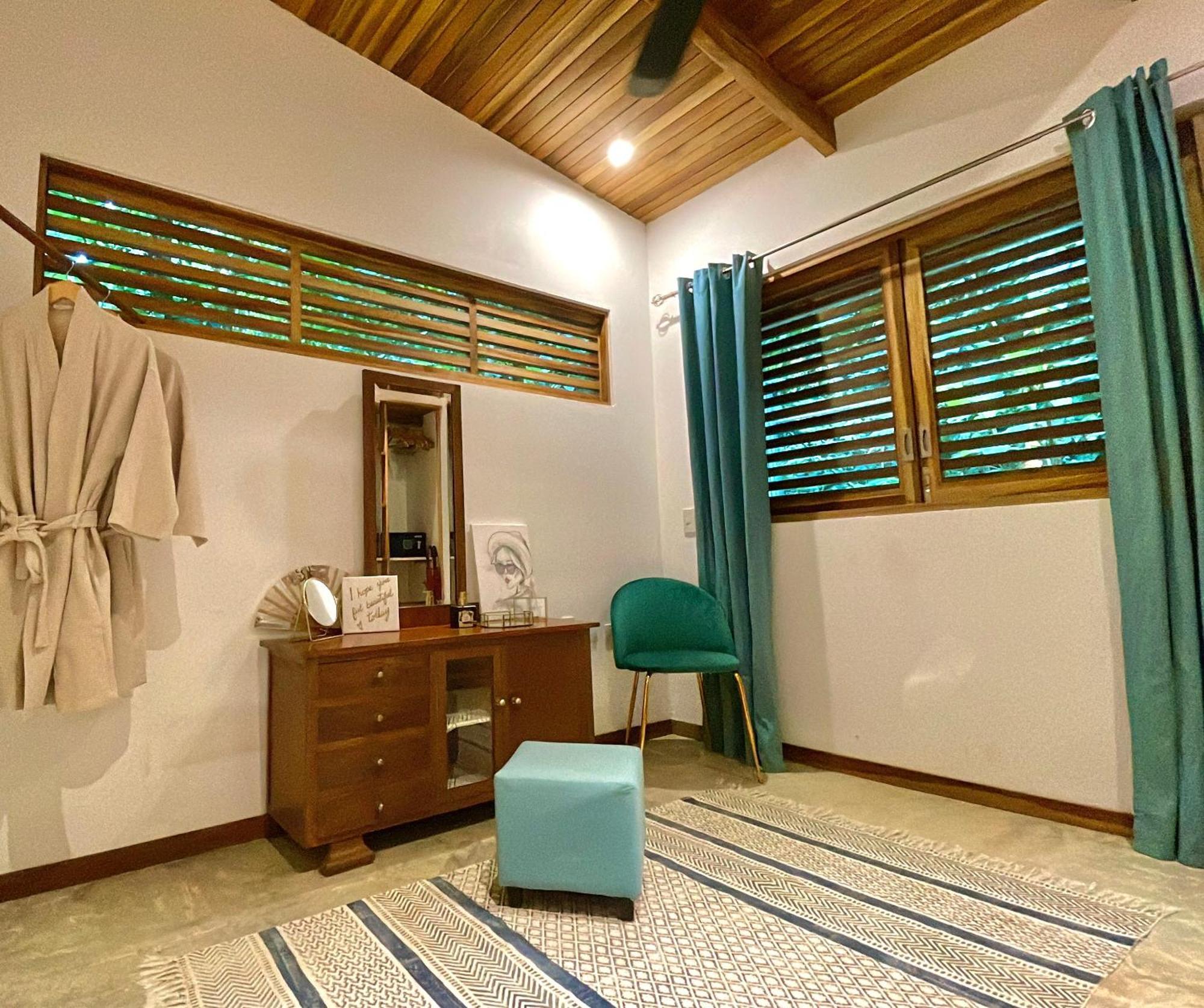 Satta Lodge (Adults Only) Puerto Viejo de Talamanca Exterior photo